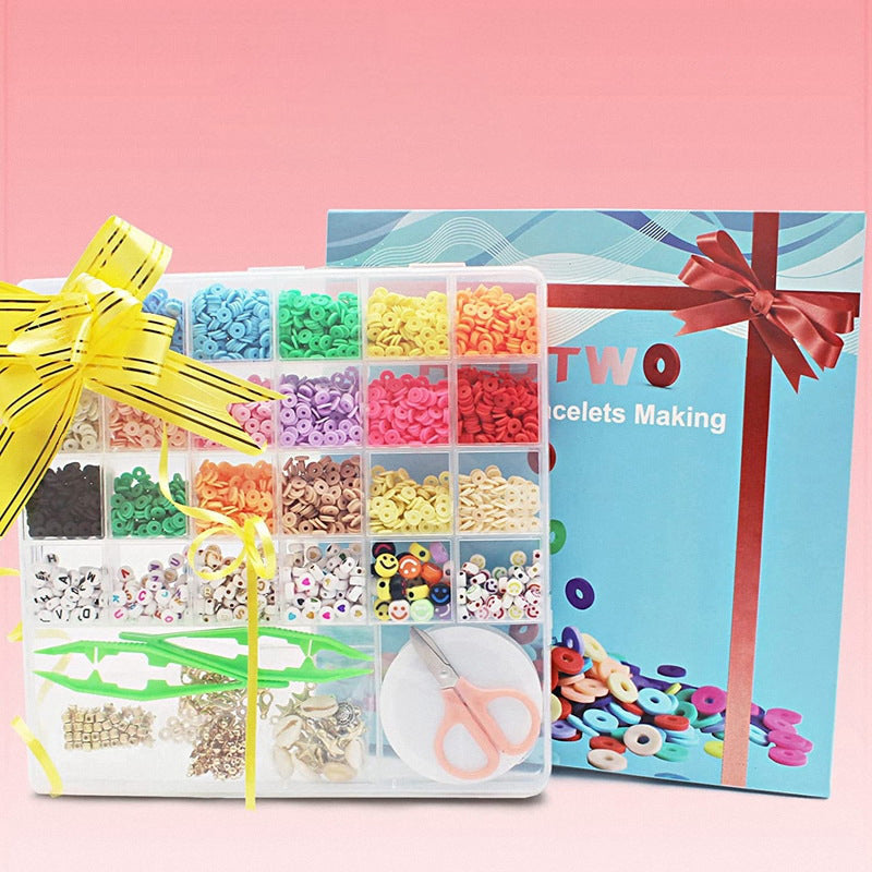 Bead and Charm Craft Set with 5520 Beads and 550 Charms