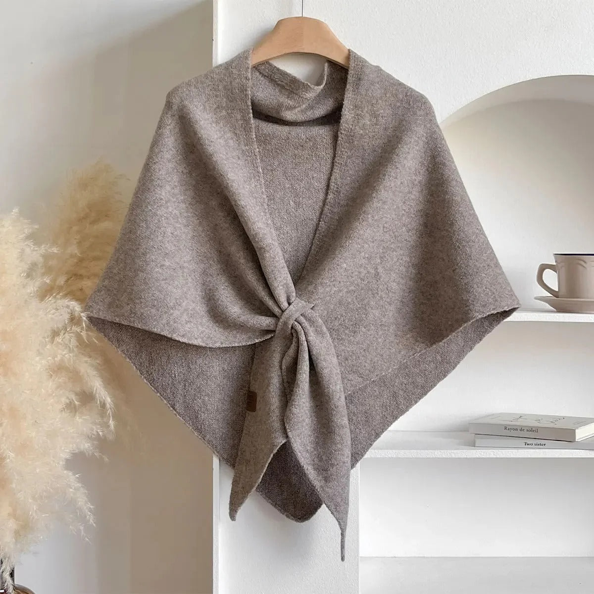 LuminaVeil™ — Embrace Lightweight Warmth That Shapes Your Confidence Every Moment