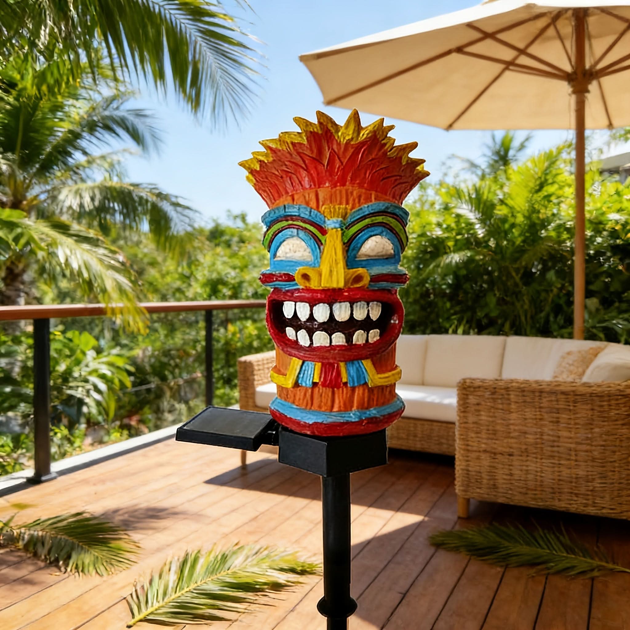 Solar Tiki LED Garden Stake Light for Outdoor Decoration