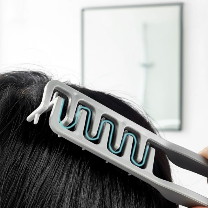 Styling Comb for Enhanced Volume and Better Grip