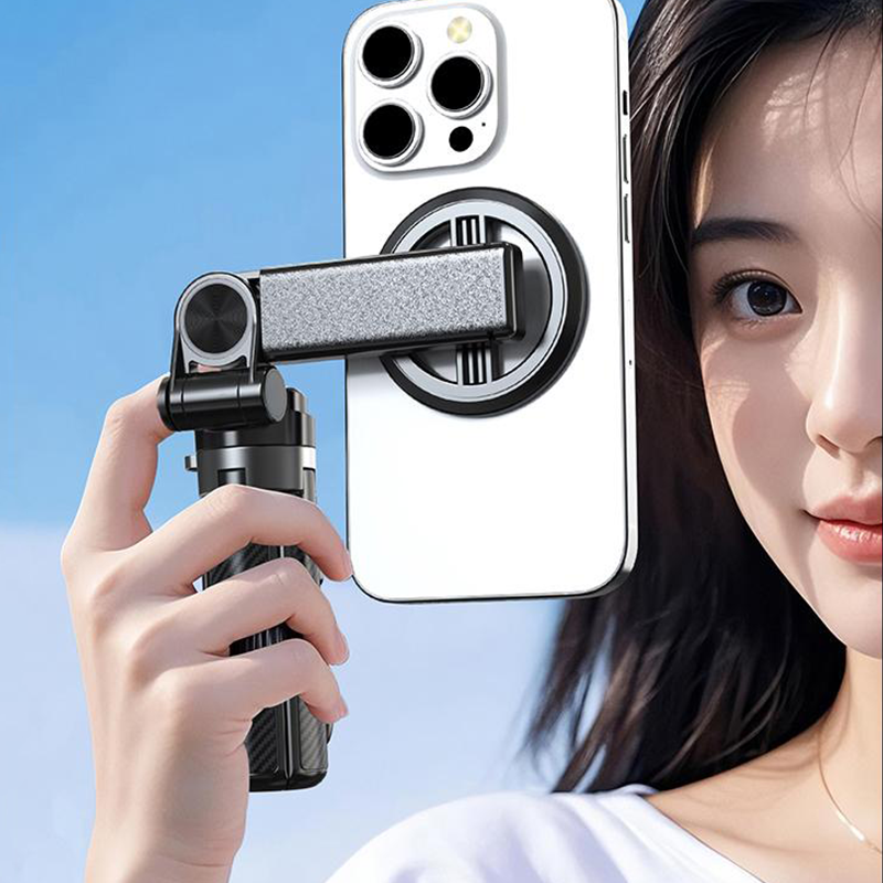 Capture Stunning Photos Anywhere with SnapAura