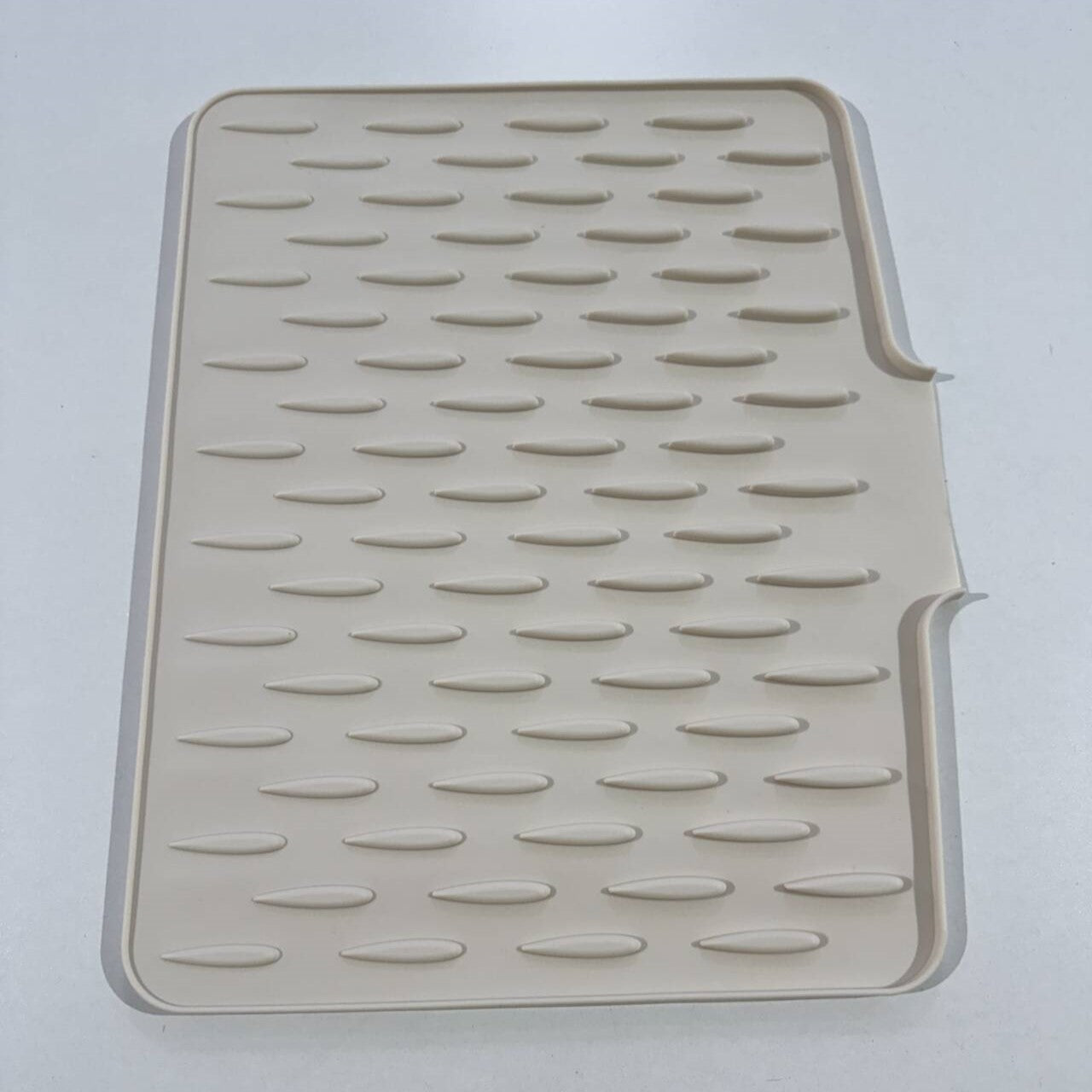 Multifunctional Silicone Mat for Heat Protection and Drying | Heat Resistant & Non-Slip | Globetrek