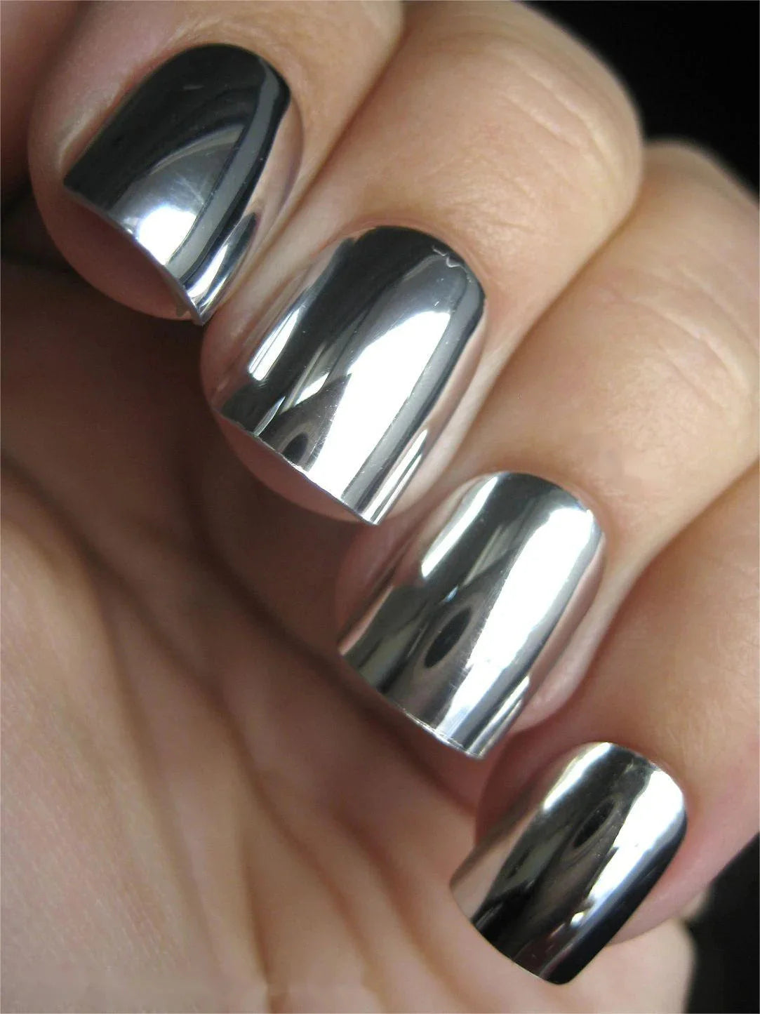 RadiantLuxe™ Mirror Polish — Command Every Room with Show-Stopping, Lasting Shine