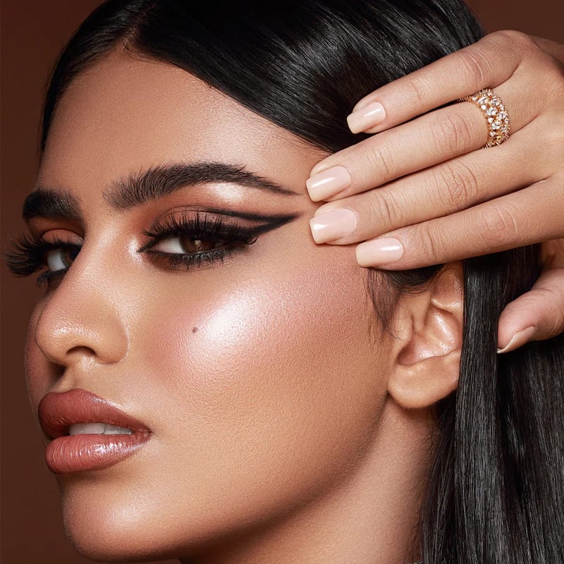 Eyeshadow and Eyelashes with Eye Makeup Patches