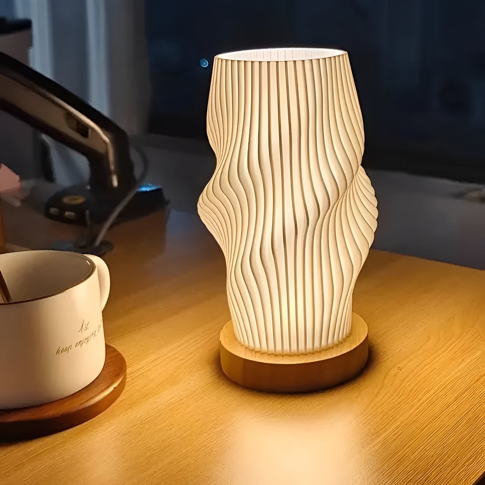 DreamWave - Contemporary cream 3D wave lamp with sleek metal base