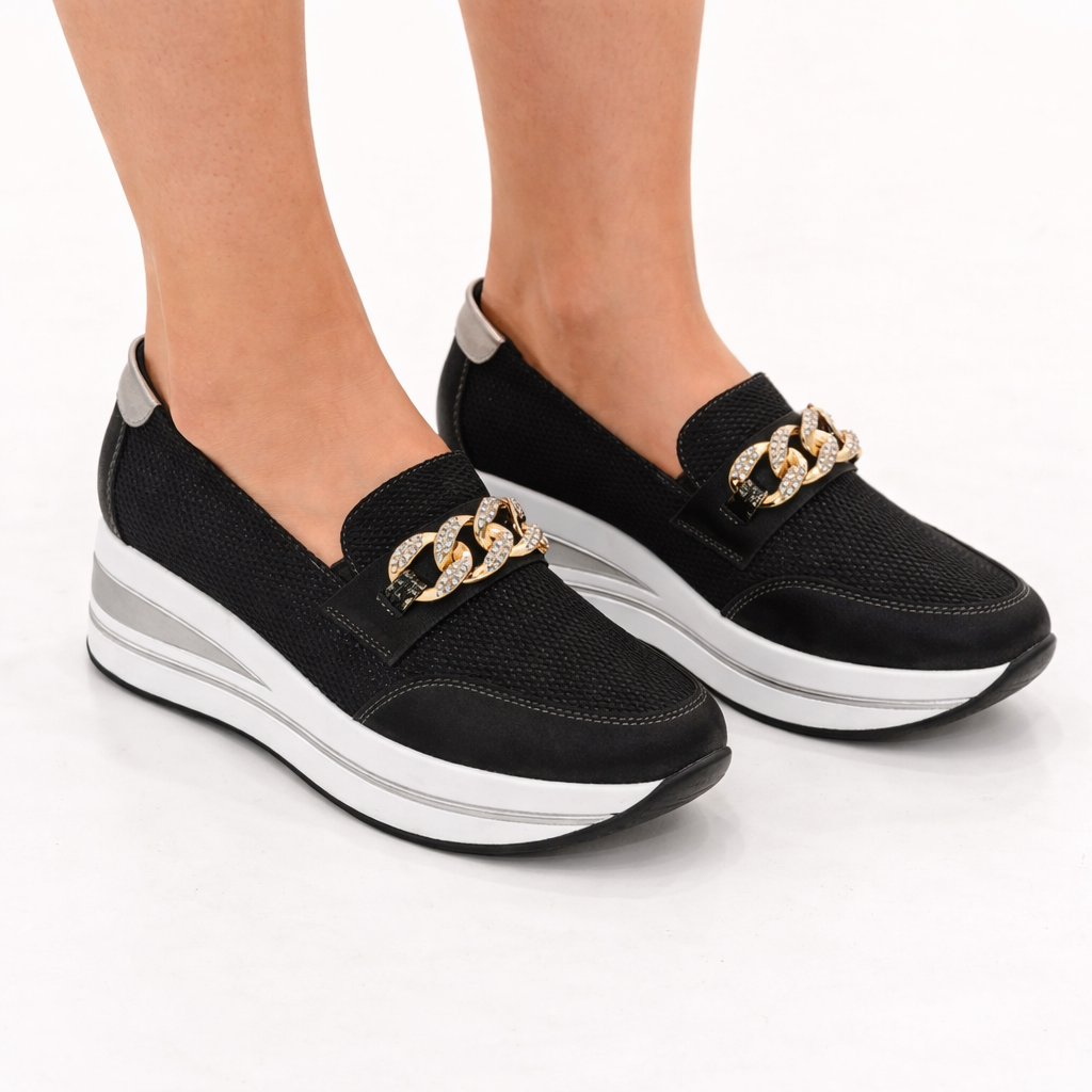 StrideLux™ — Unleash Lightweight Warmth That Powers Every Step