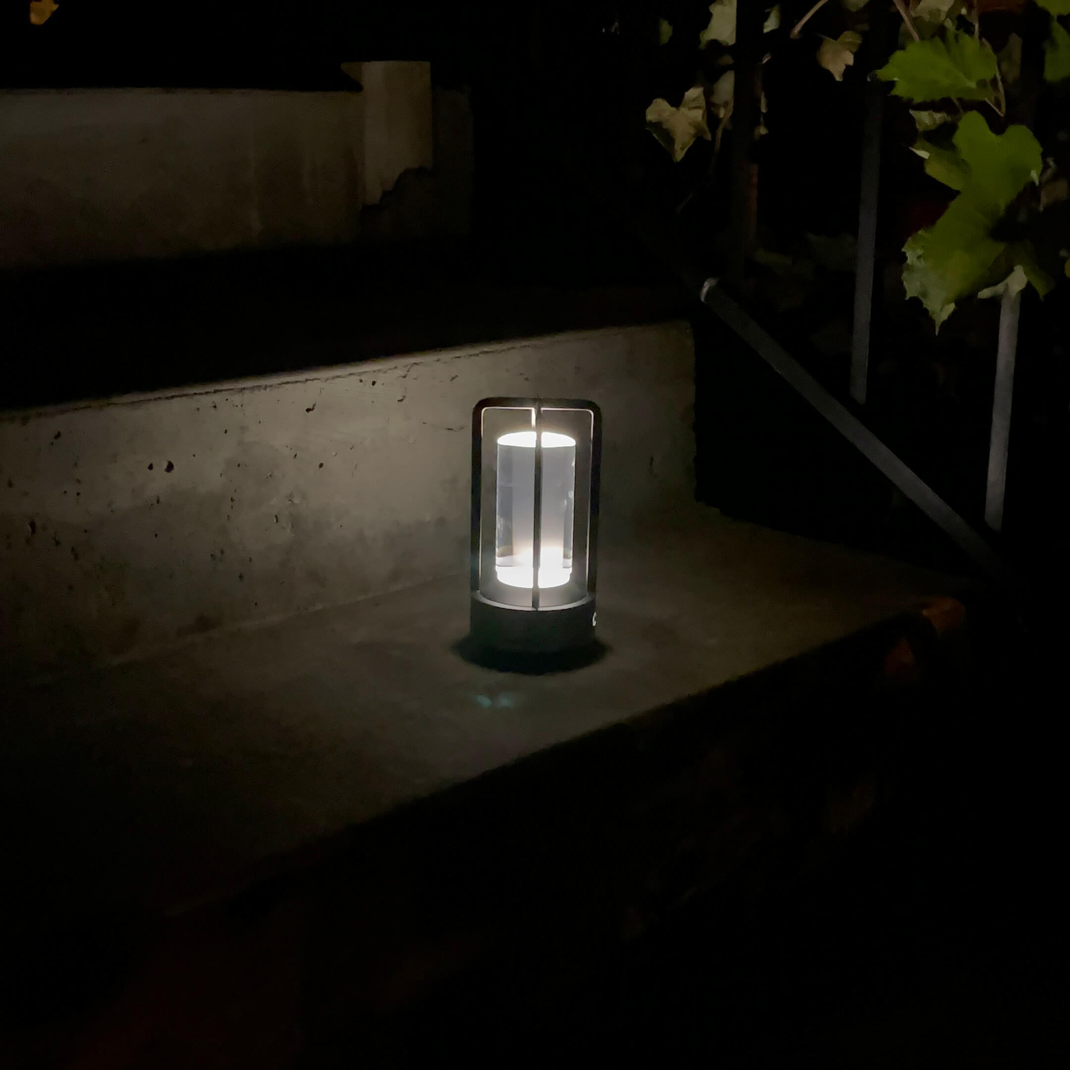 Lumiere Lantern Cordless Crystal Desk Lamp