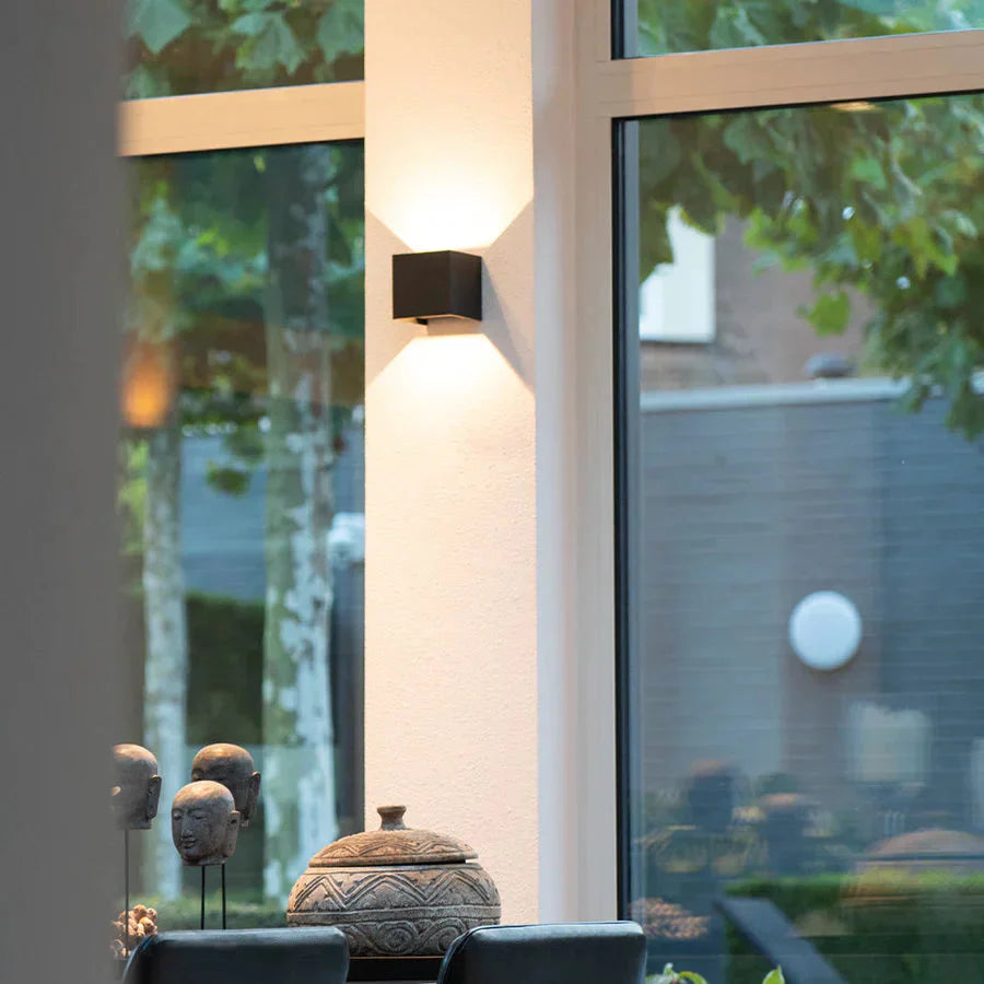 Battery-Powered Cube Wall Light with Motion Detection and Wireless Design
