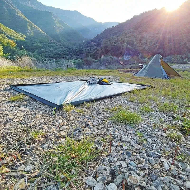 Foldable Waterproof Camping Mat for Beach and Picnic Use
