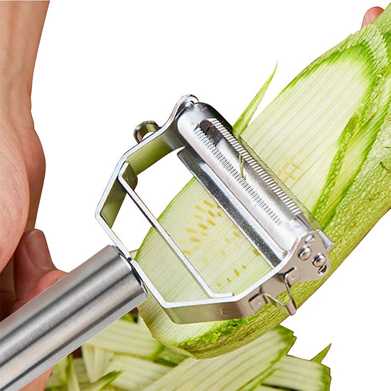 Versatile Vegetable Peeler in Stainless Steel