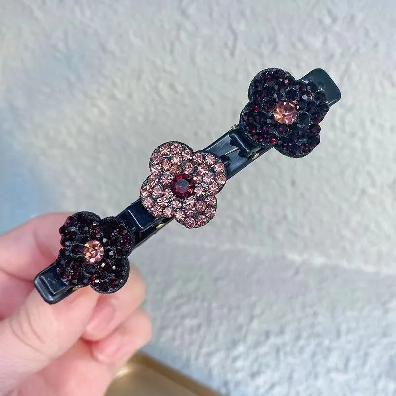 RadianceClasp™ — Effortless Glam That Holds All Day Without Slip or Pull
