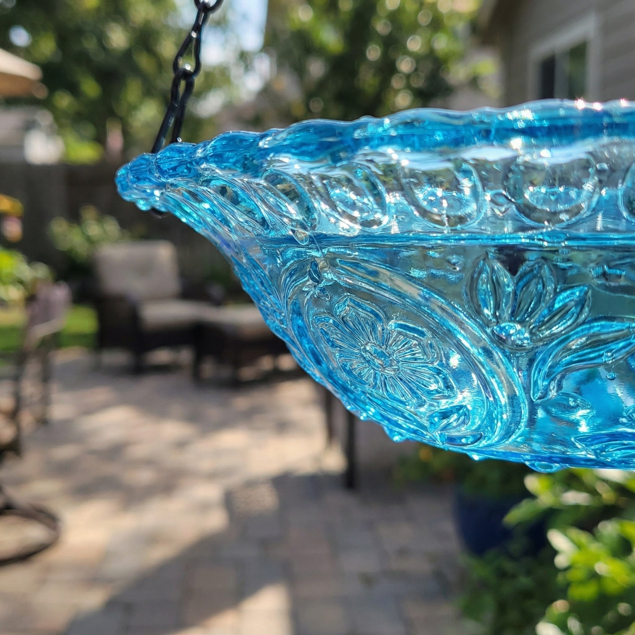 Outdoor Solar-Powered Hanging Water Fountain with Dual Waterfall