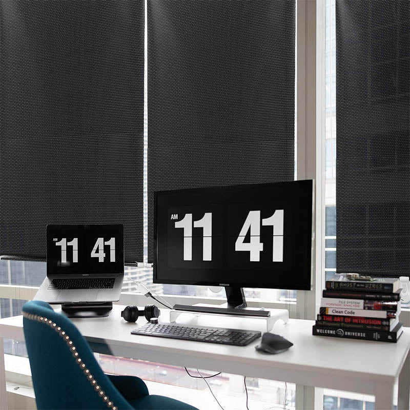 Suction Cup Window Shade – Custom Blackout Roller Blind for Home & Travel