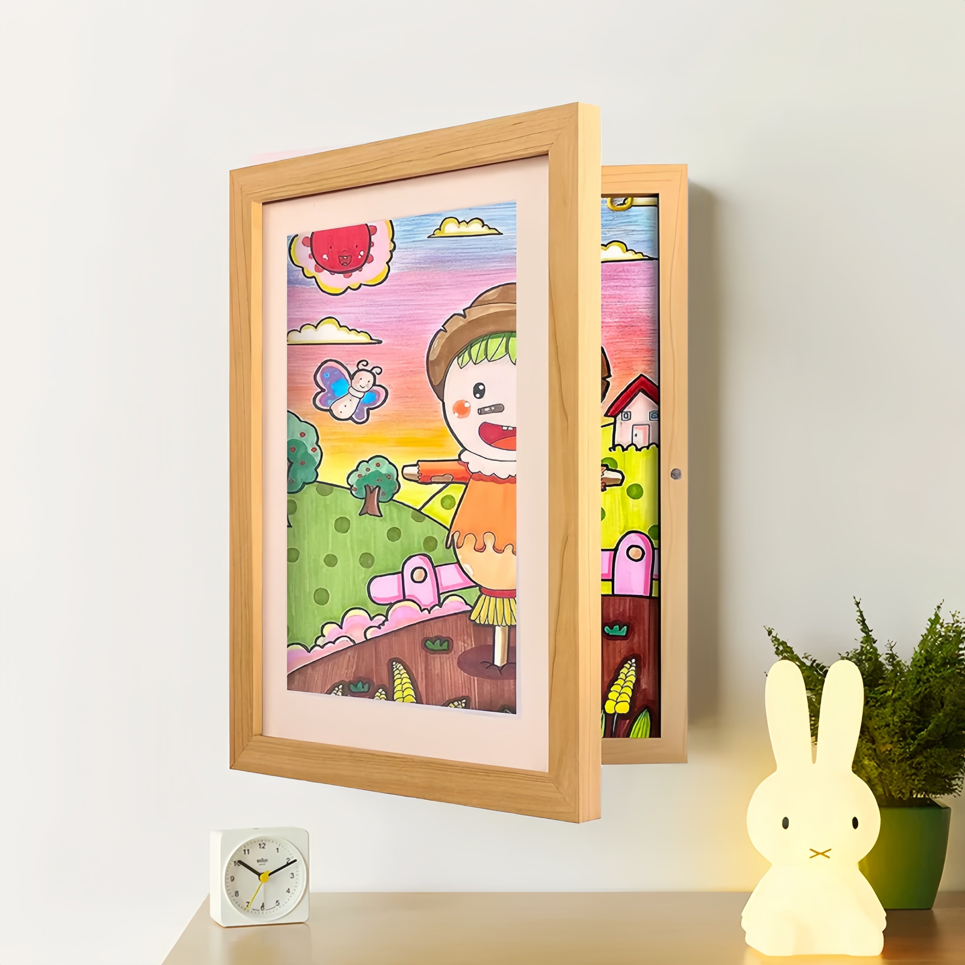 VividNest™ — Turn Clutter Into Proud, Everlasting Family Galleries