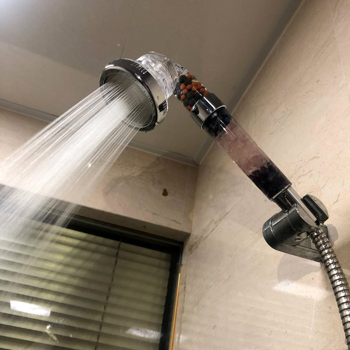 Filtered Shower Head with Mineral Stones for High-Pressure Soft Water
