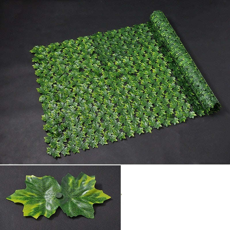 Weather-Resistant Garden Privacy Screen with Artificial Leaf Design