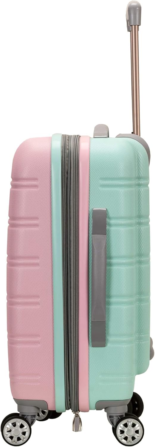 Expandable Hard Shell Carry-On Luggage with 4 Spinning Wheels
