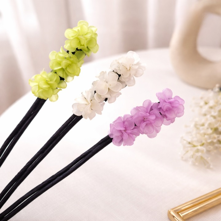 Flower-Decorated Hair Bun Shaper