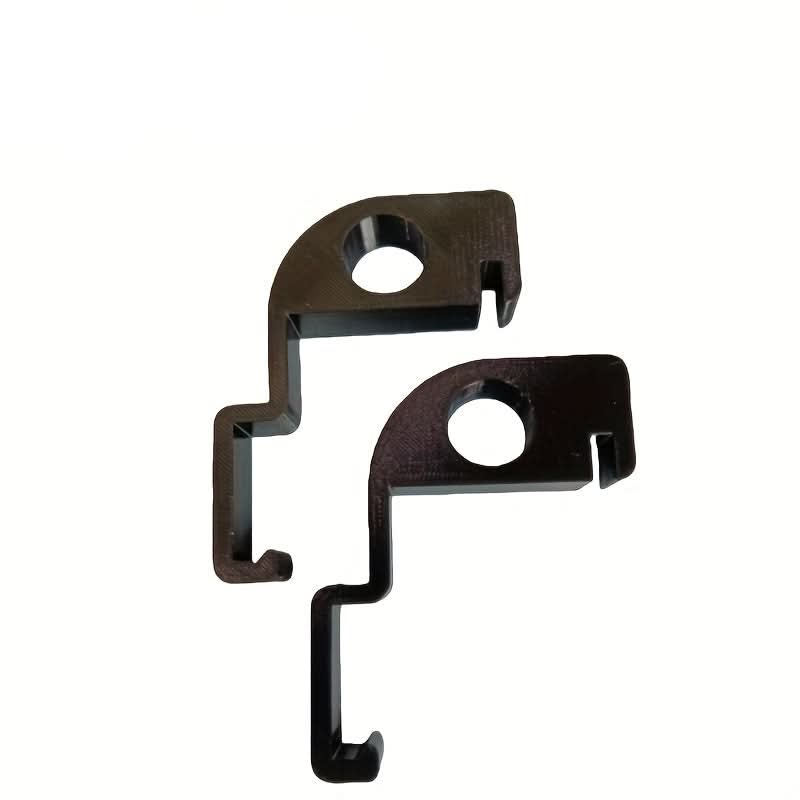 Ventilation Clip for Trash Bin - Controls Odors and Pests
