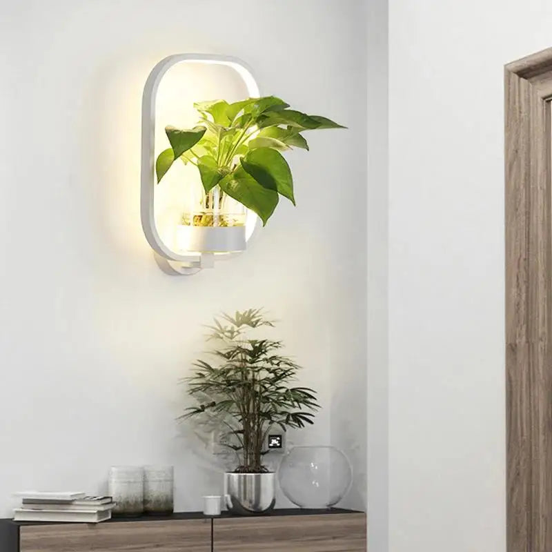 Wall Lamp with Botanical Theme