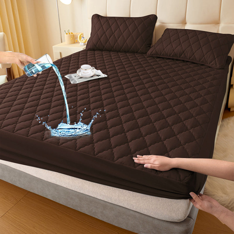 VelumiGuard™ Mattress Protector Set — Wrap Your Bed in Cloud-Like Softness and Rock-Solid, Worry-Free Shielding