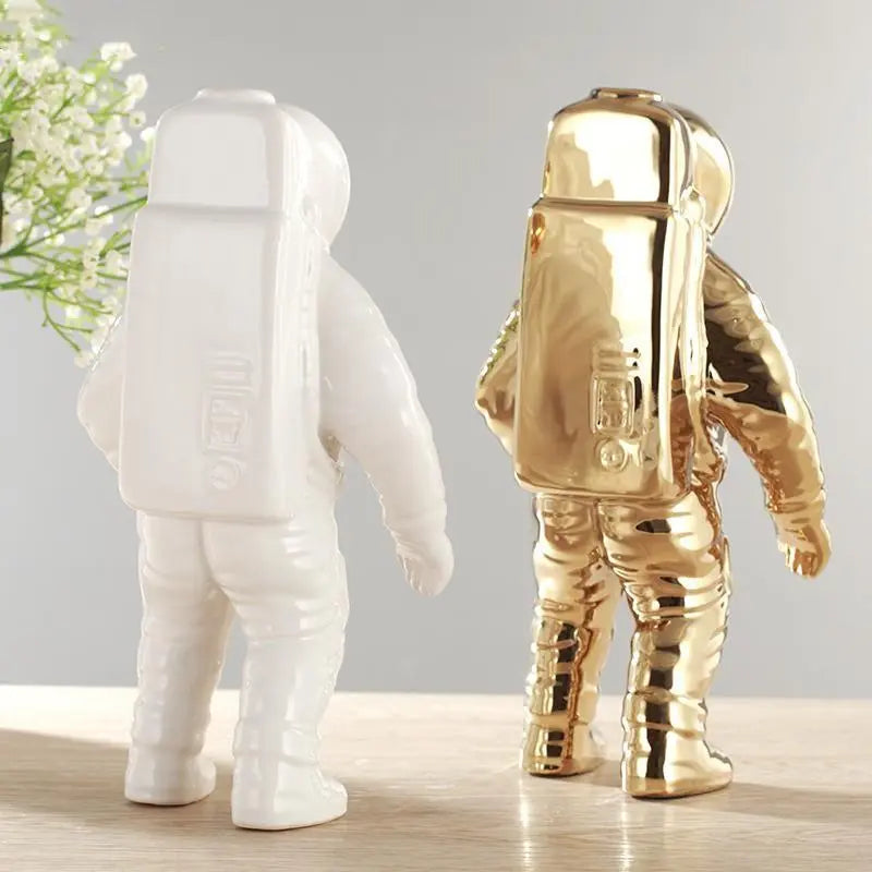 Decorative Astronaut Figurine with Floral Storage – Unique Home Accent
