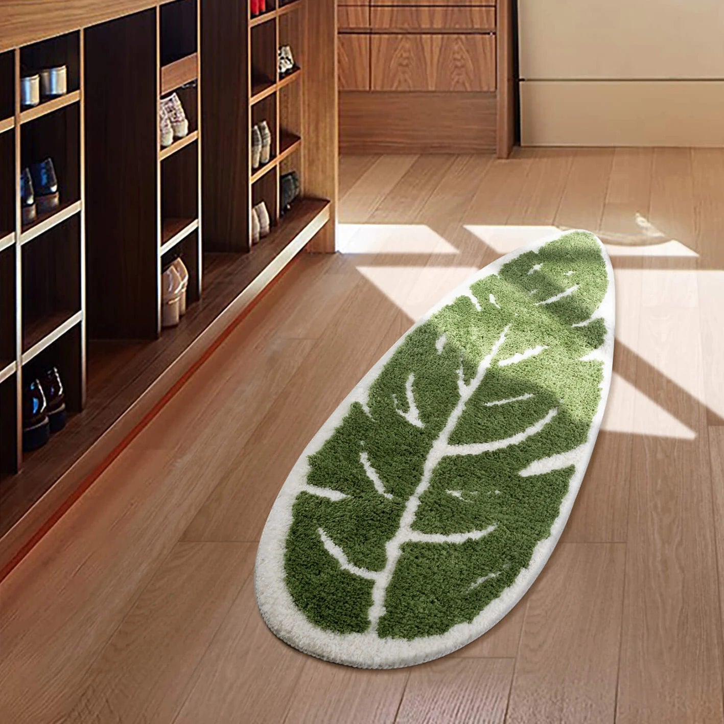 Absorbent Microfiber Bath Mat with Leaf Design - Non-Slip