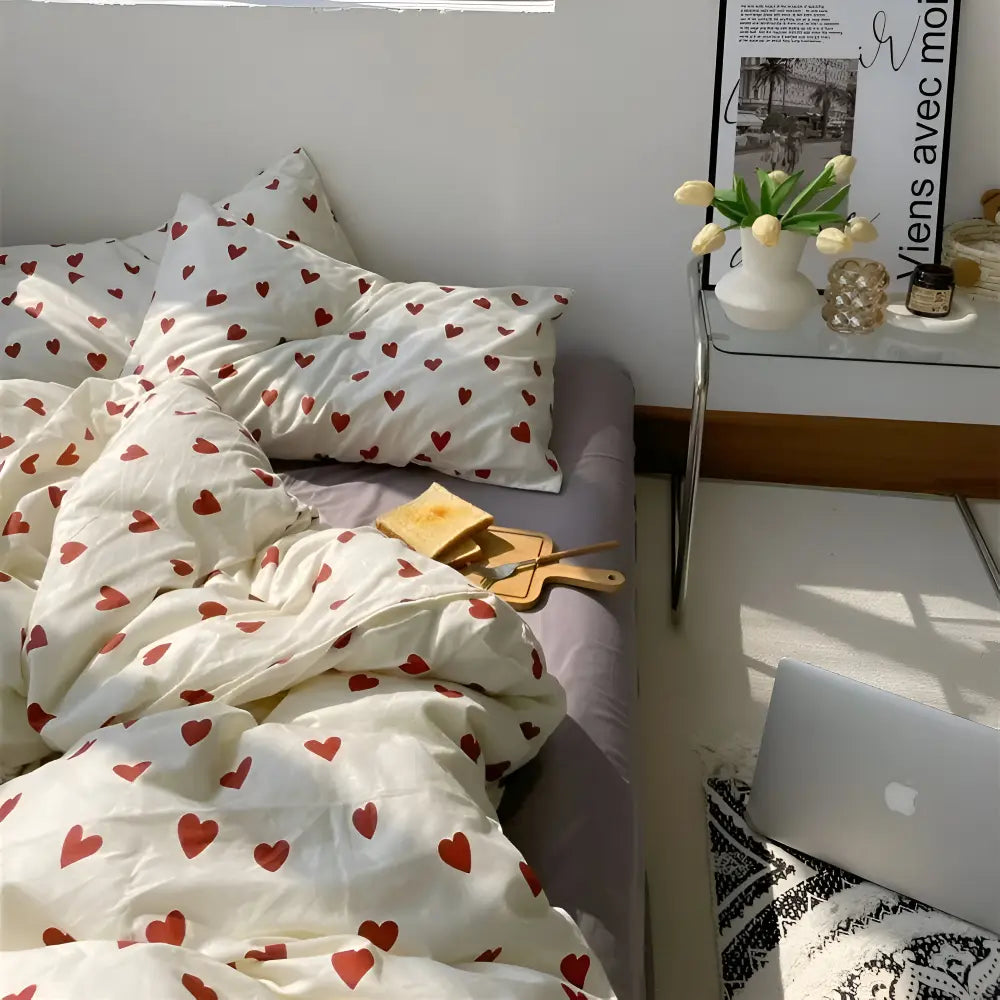 Heart Patterned Bed Linen Set with Fitted Sheet Included