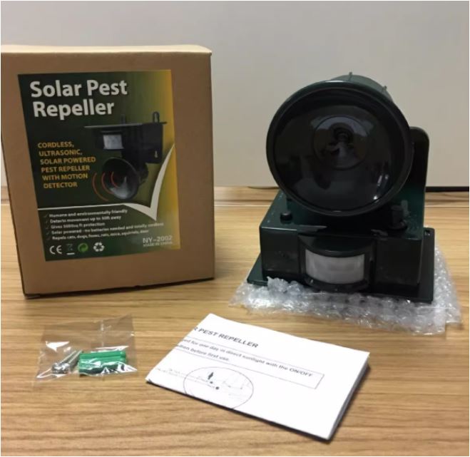 Motion Sensor Solar Bird Deterrent – Ultrasonic and Sound Features