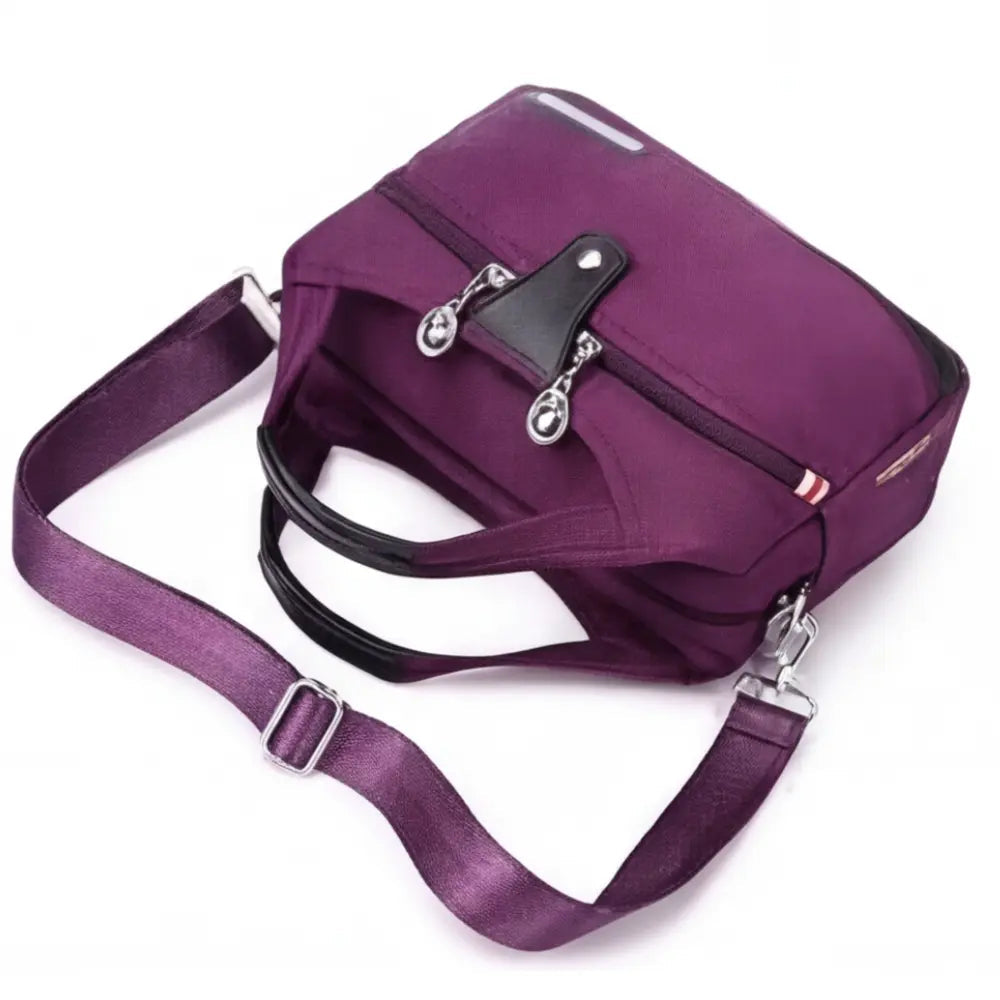 Shoulder Bag with 5 Pockets – Anti-Theft Design