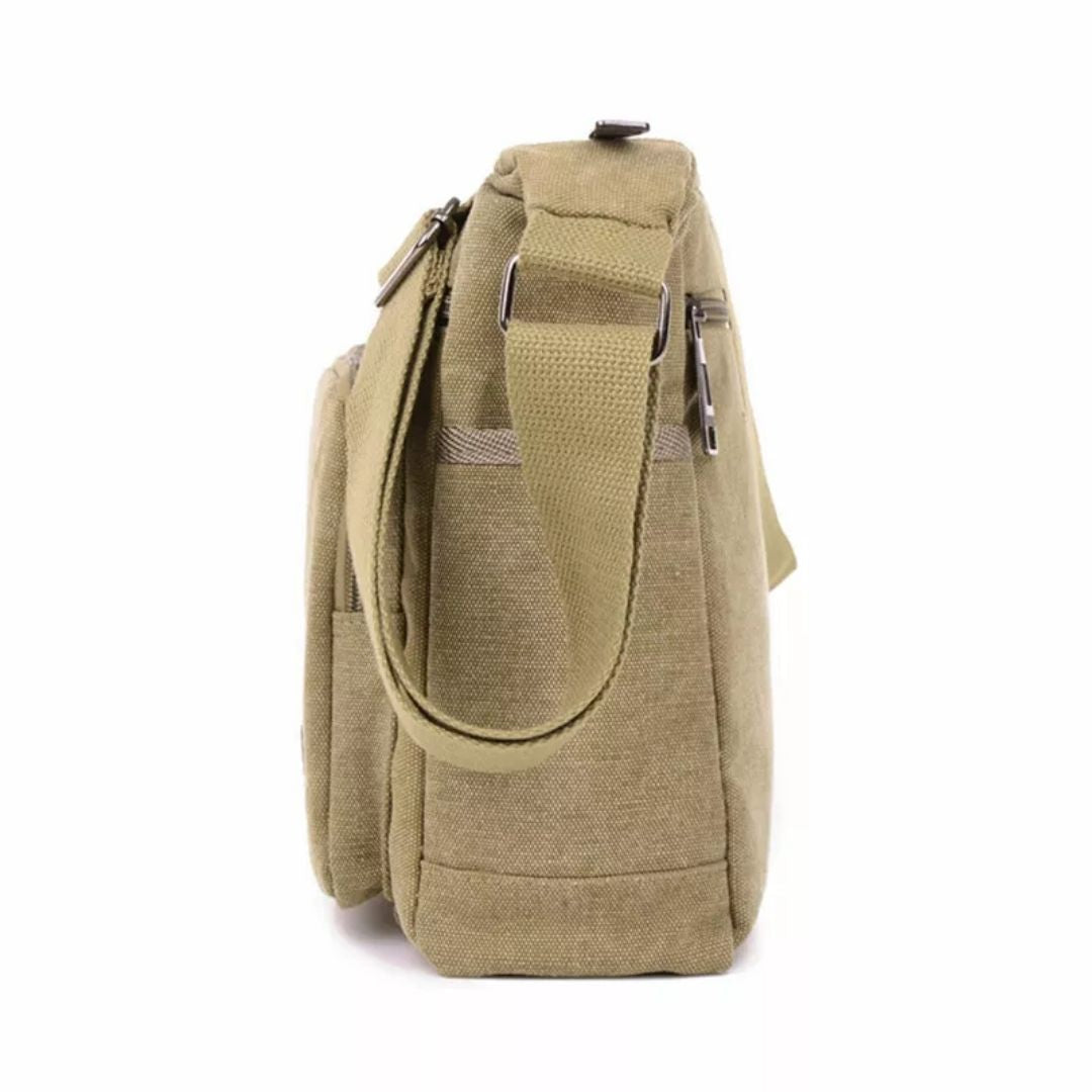 Versatile and Spacious Messenger Bag for Everyday Adventures