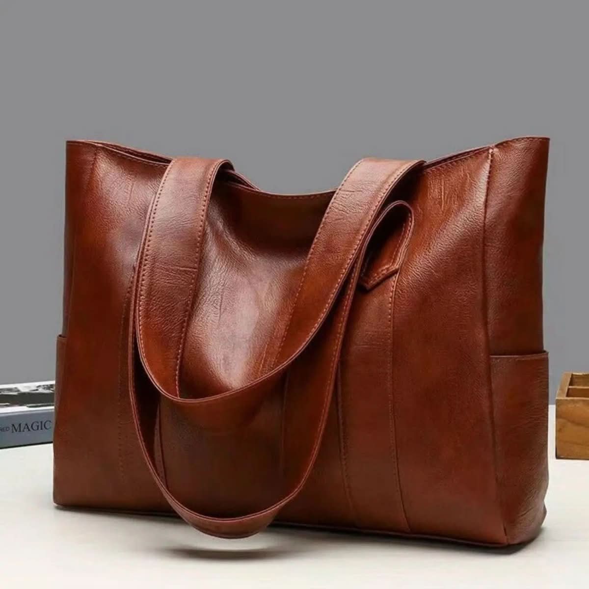 Spacious Vintage Leather Shoulder Bag for Everyday Use
