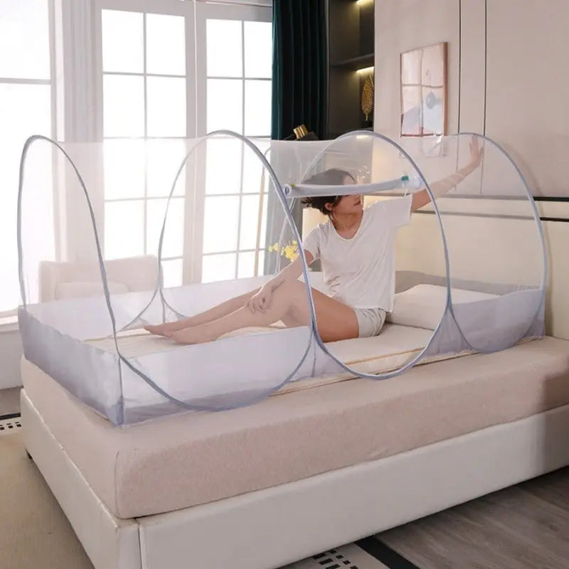 Foldable White Polyester Mosquito Net with Zipper Opening