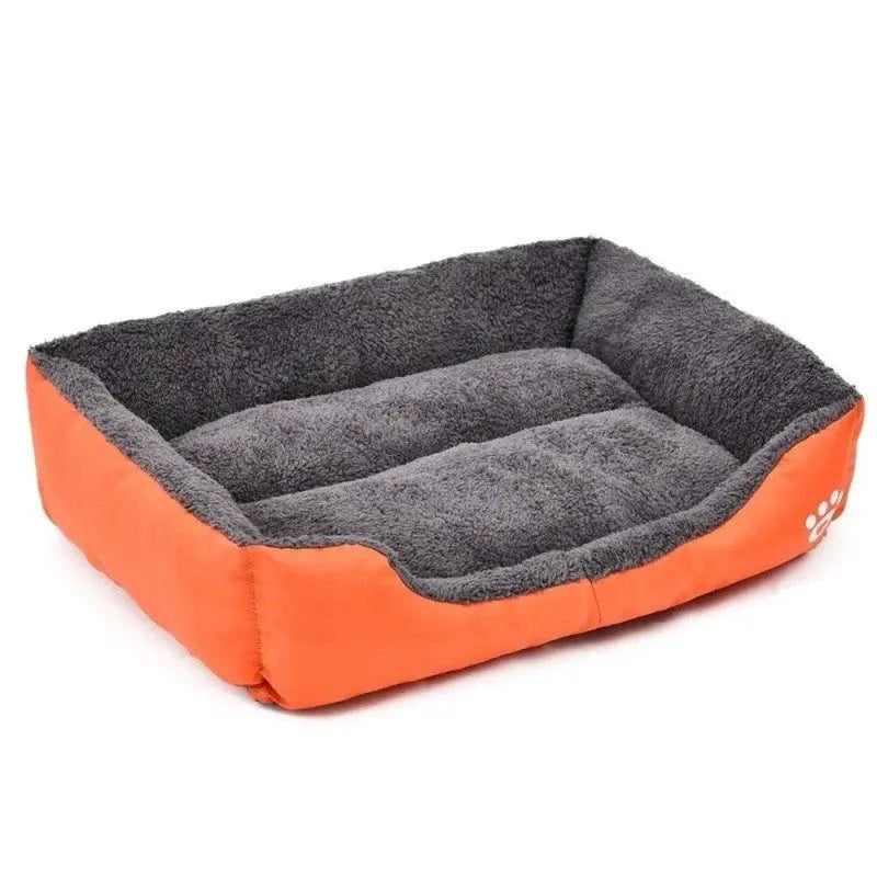 Cozy Washable Dog Bed in Fleece – Available in Sizes S to 2XL