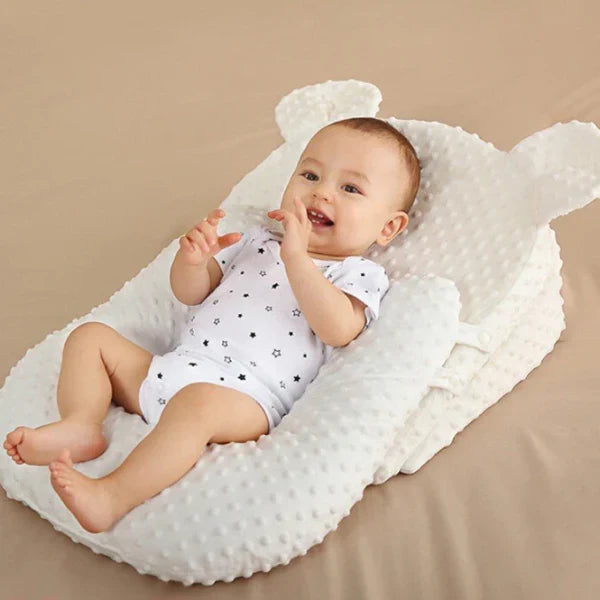 Support Cushion for Infants with Soft Incline