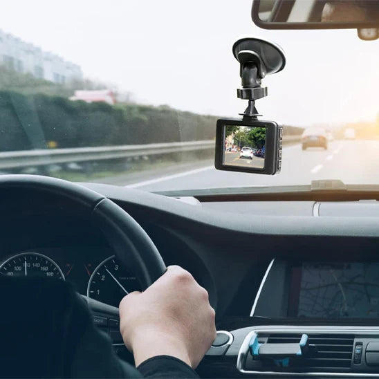 HD Dashboard Camera for Cars – Night Vision and Loop Recording