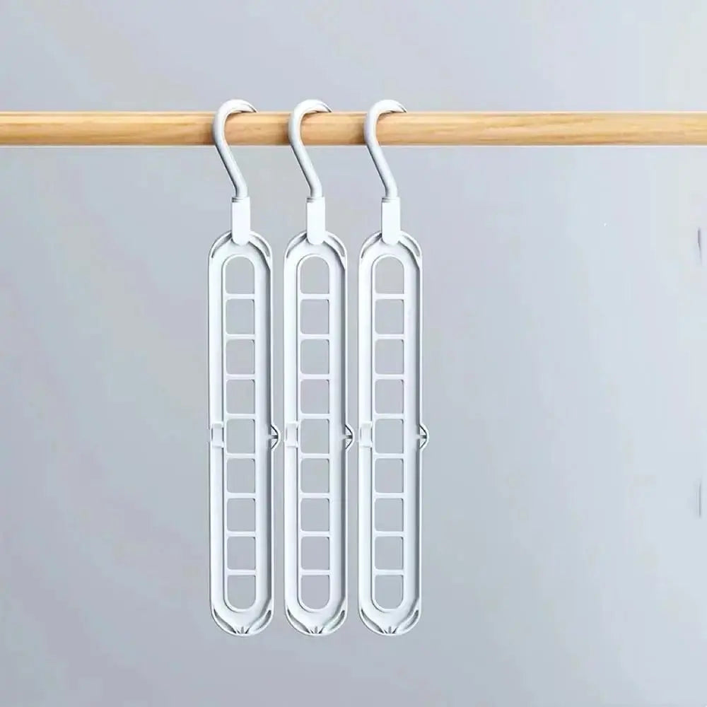 Closet Organizer - Maximize Space and Enhance Orderliness