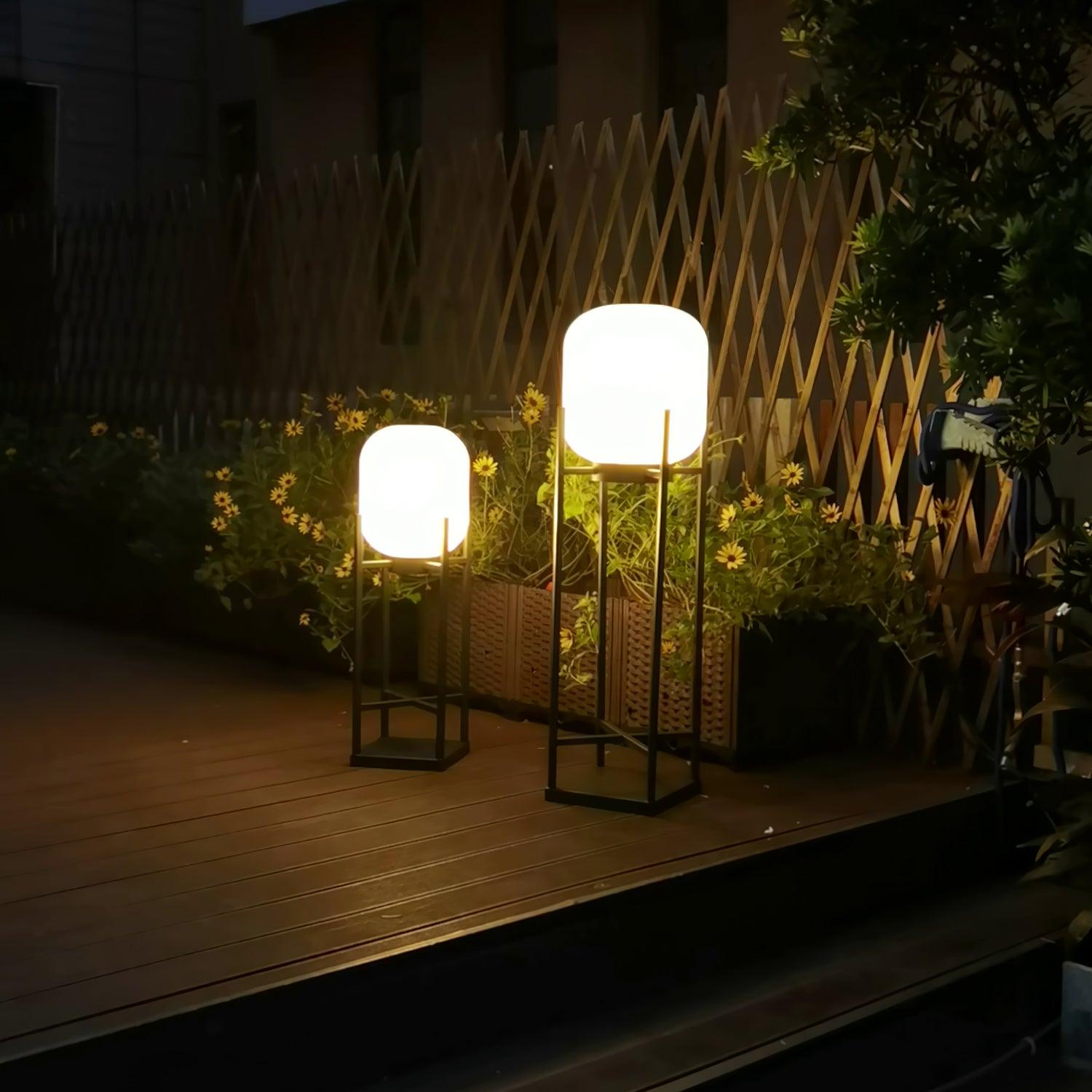 Outdoor Solar Lantern Floor Lamp for Garden Lighting