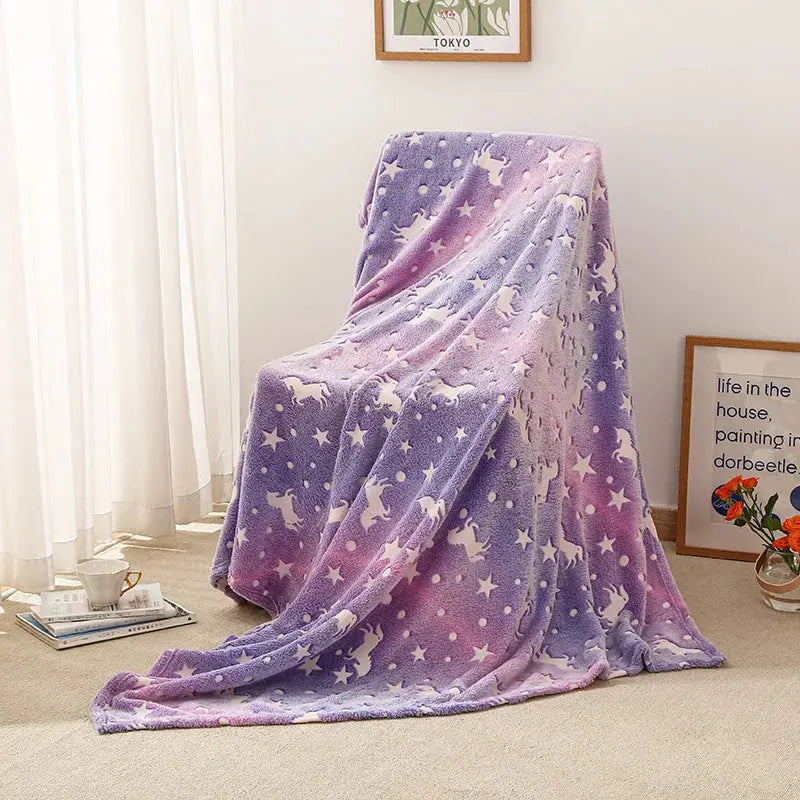 Unicorn Throw Blanket for a Cozy Glow