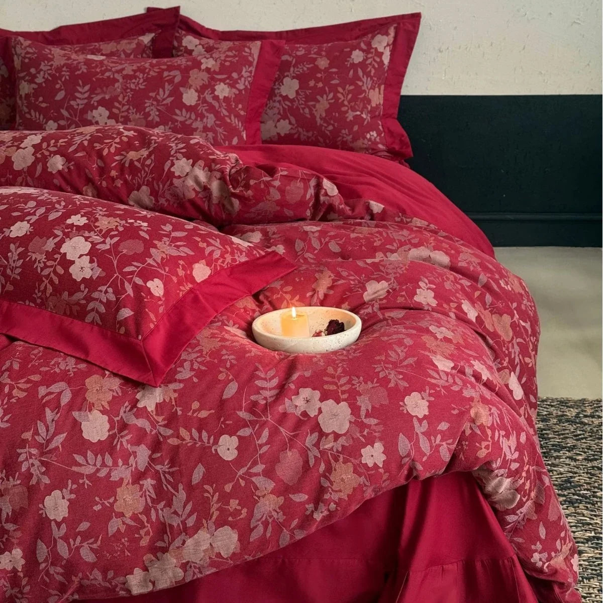 4-Piece Bedding Set Cotton Satin Floral Jacquard Temperature Regulating