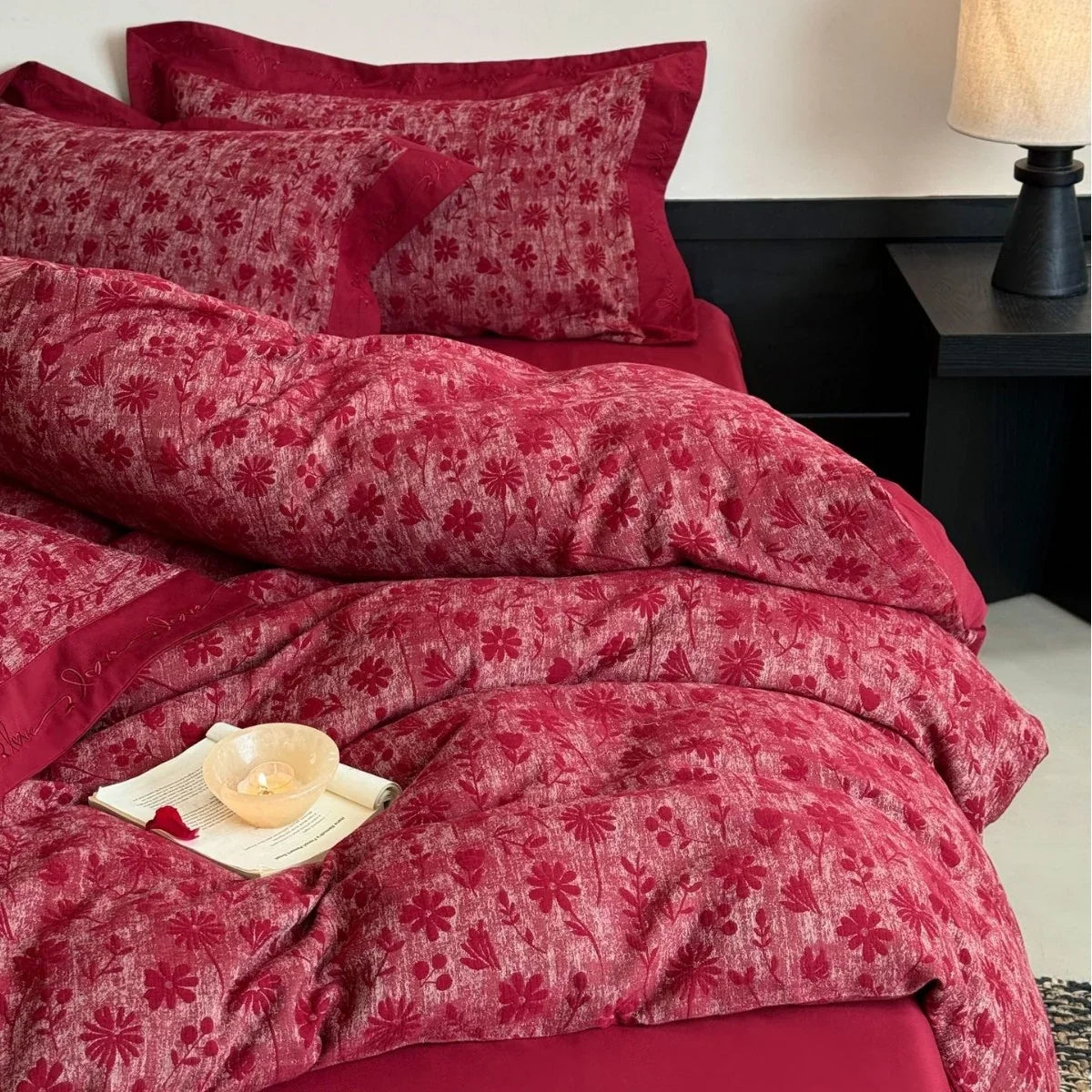 4-Piece Bedding Set Cotton Satin Floral Jacquard Temperature Regulating