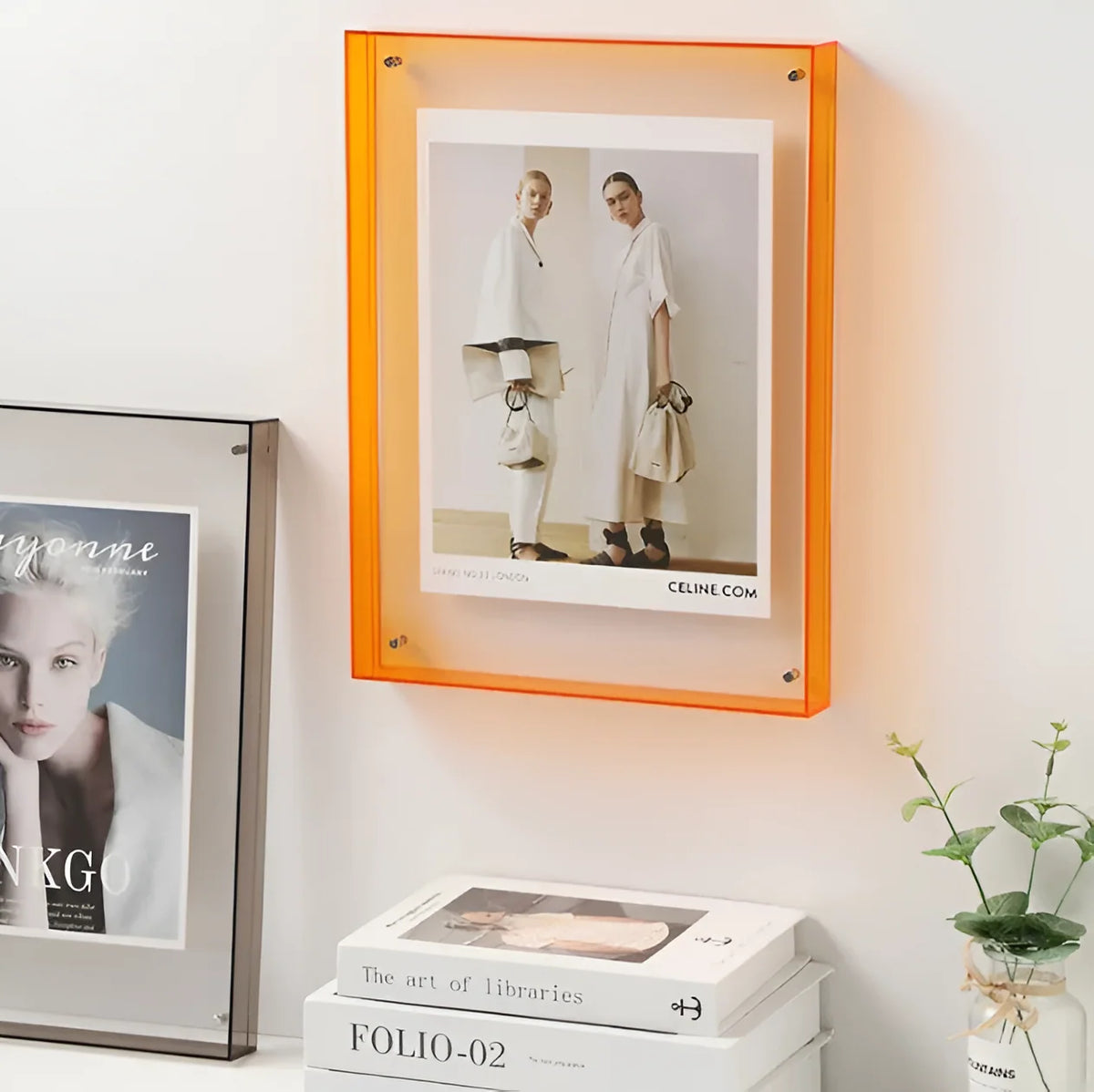 Acrylic Photo Frame Borderless Floating Magnetic Corners