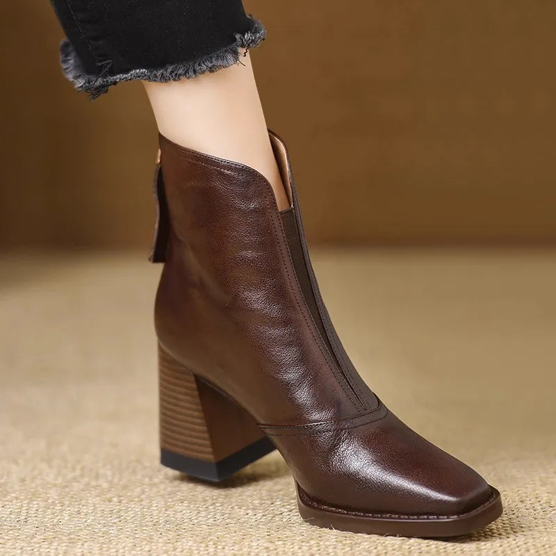 Ankle Boots Smooth Leather V-Cut Opening Wide Stacked Heel