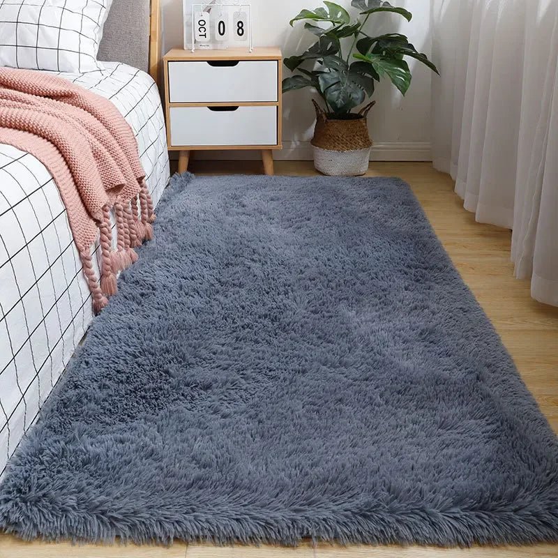 Area Rug Soft Polyester Easy-Care Surface