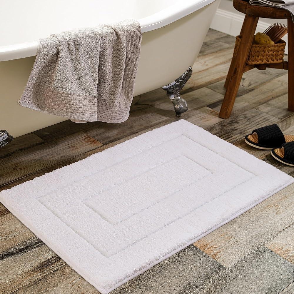 Bath Mat Plush Microfiber Absorbent Non-Slip Machine Washable