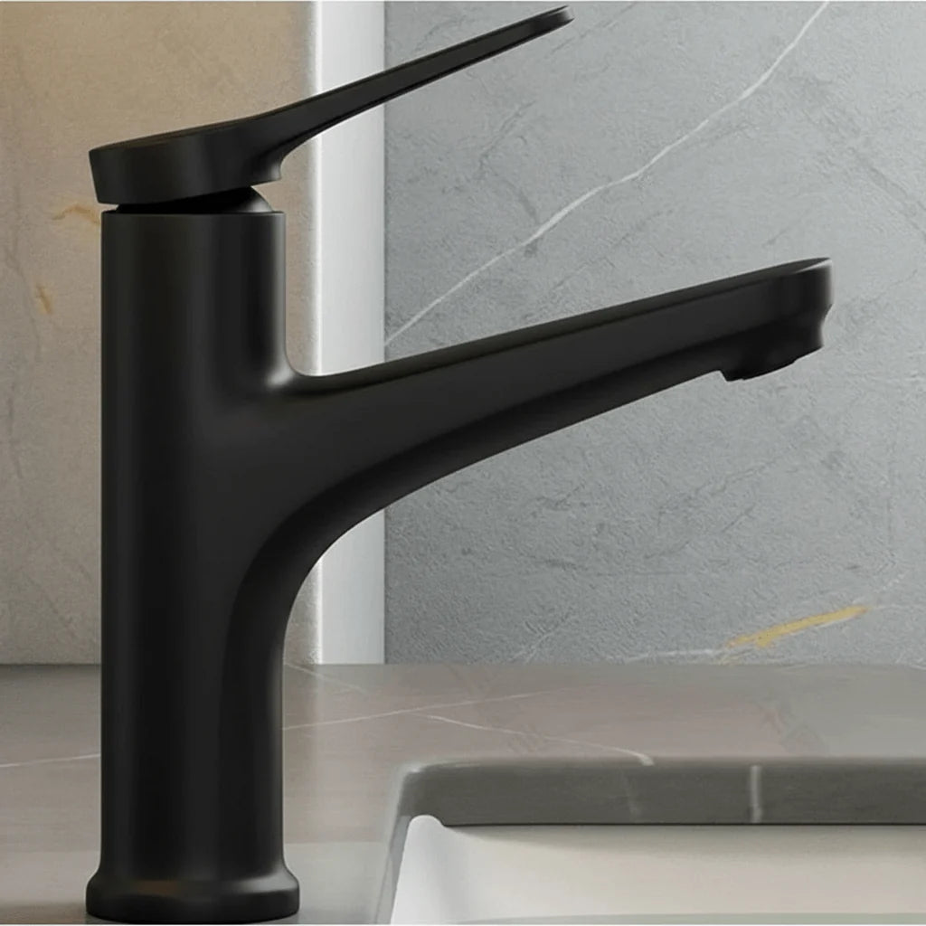 Bathroom Faucet Copper Pull-Out Hose Corrosion-Resistant
