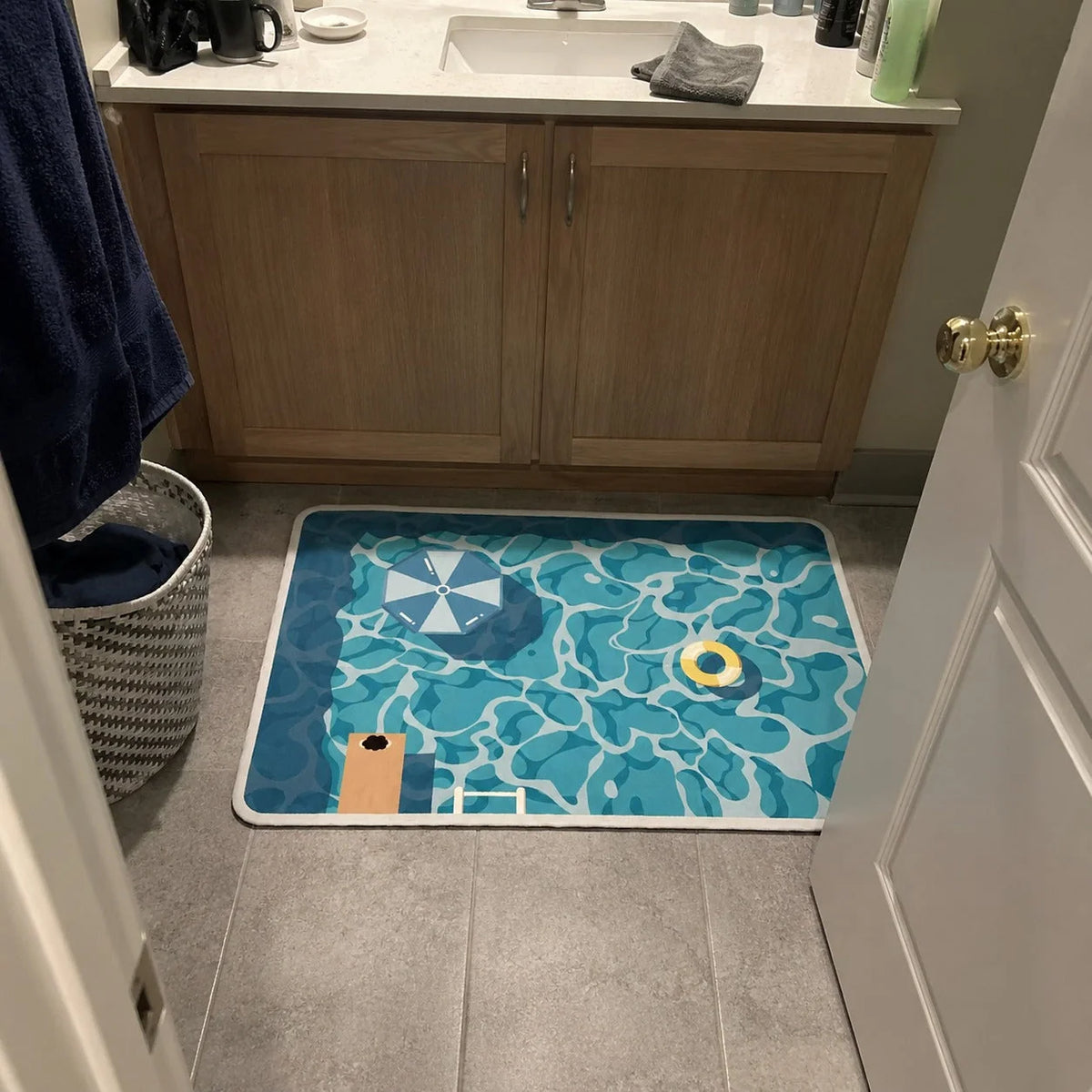 Bathroom Floor Mat Quick-Dry Soft Rubber Pool-Inspired Print