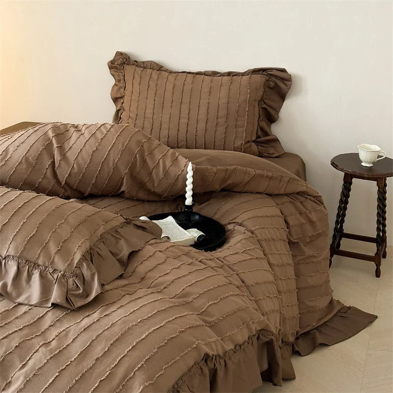 Bed Linen Set Cotton Blend Ruffled Edges