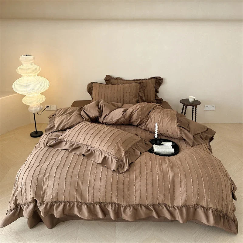 Bed Linen Set Cotton Blend Ruffled Edges