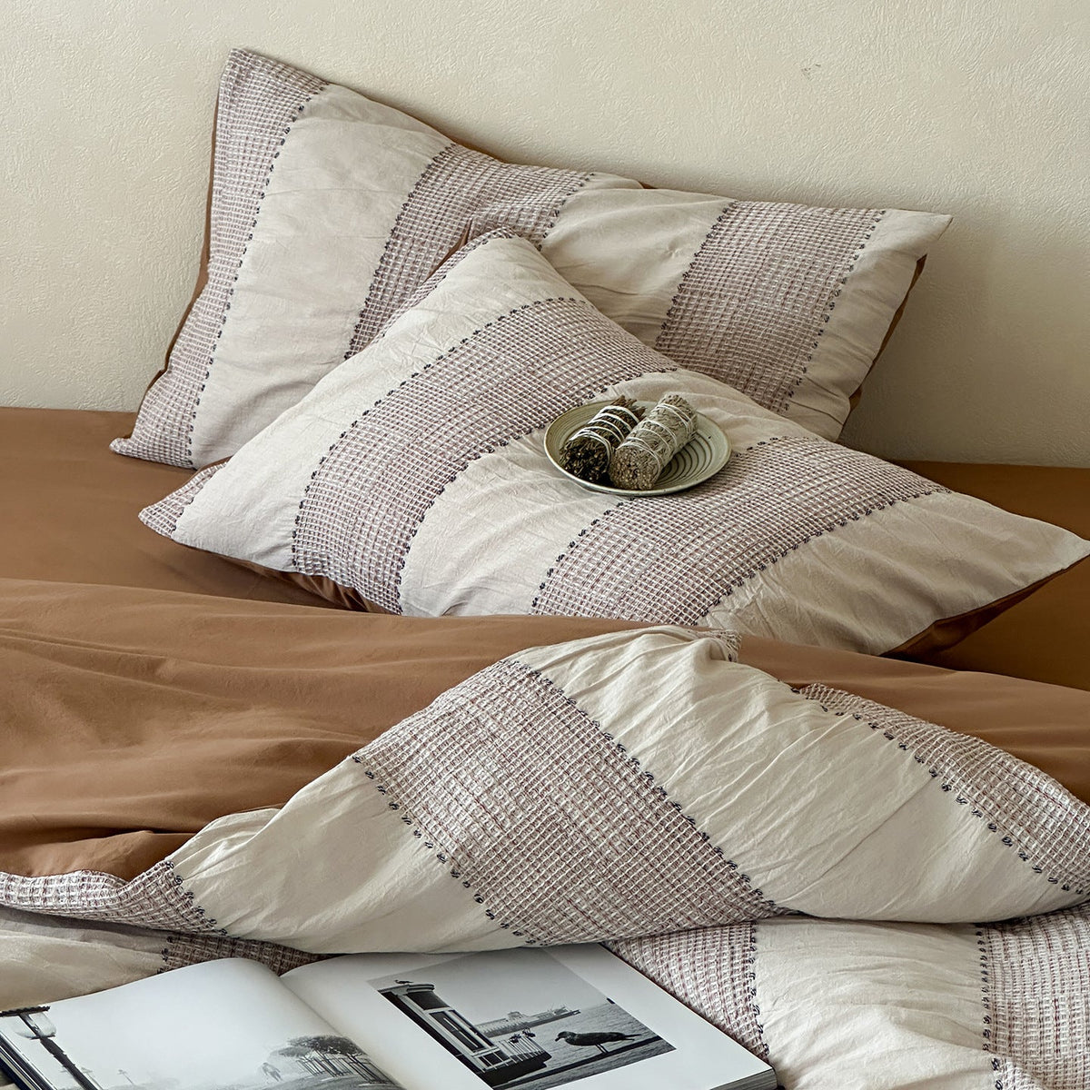 Bed Linen Set Woven Stripe Cotton Integrated Fitted Sheet